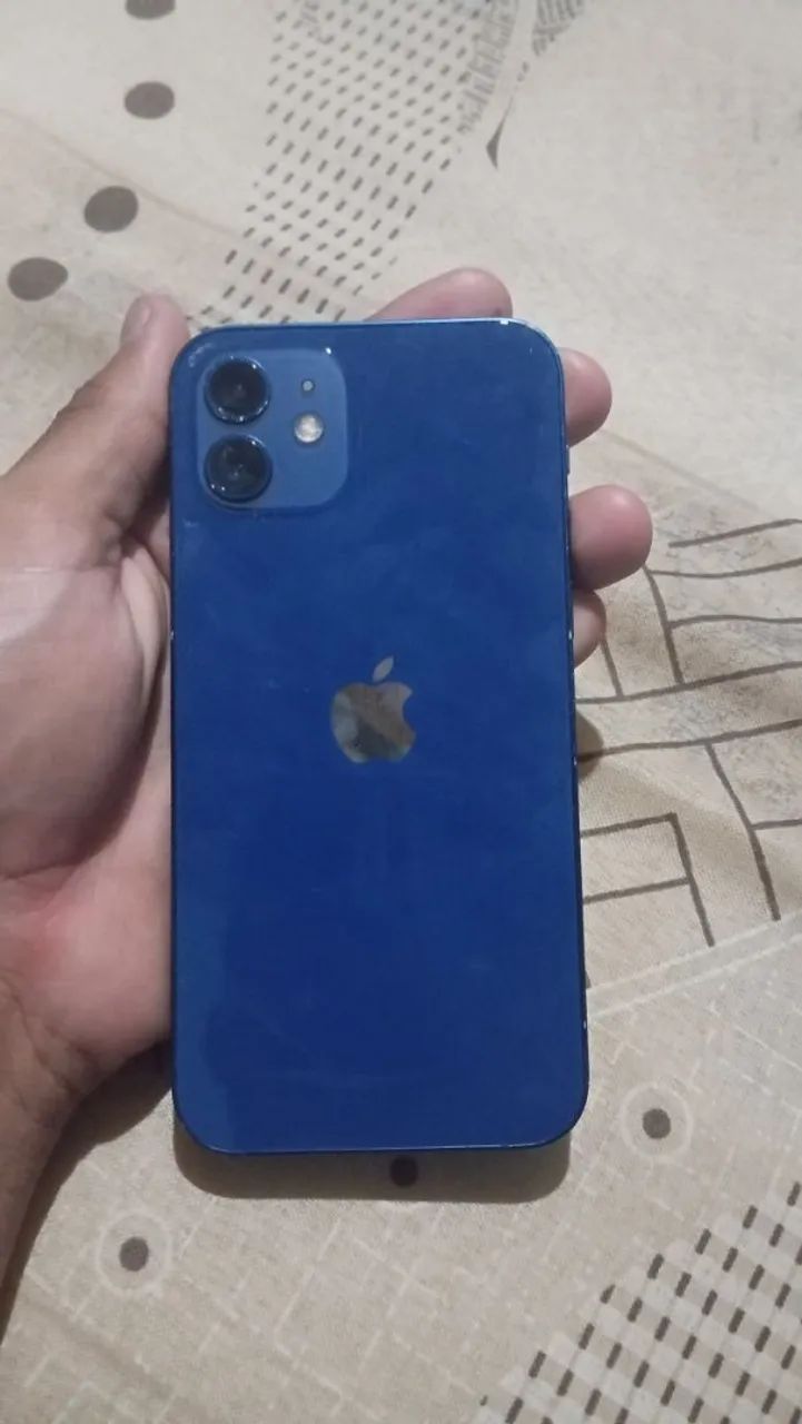 iPhone 12 
