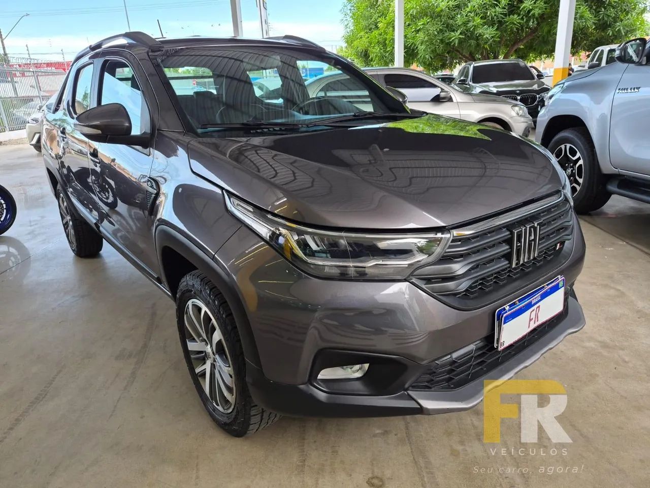 Fiat Strada Volcano 1.3 Flex 8V CD Aut. 2023 - Foto 3