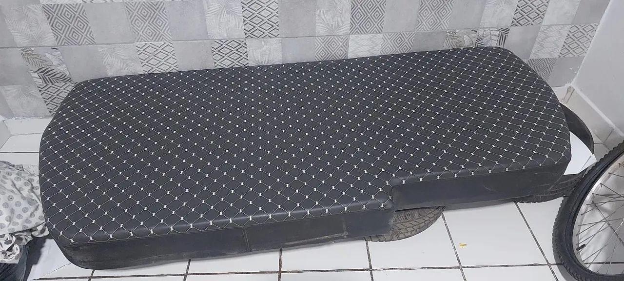 Caminhão atego cama