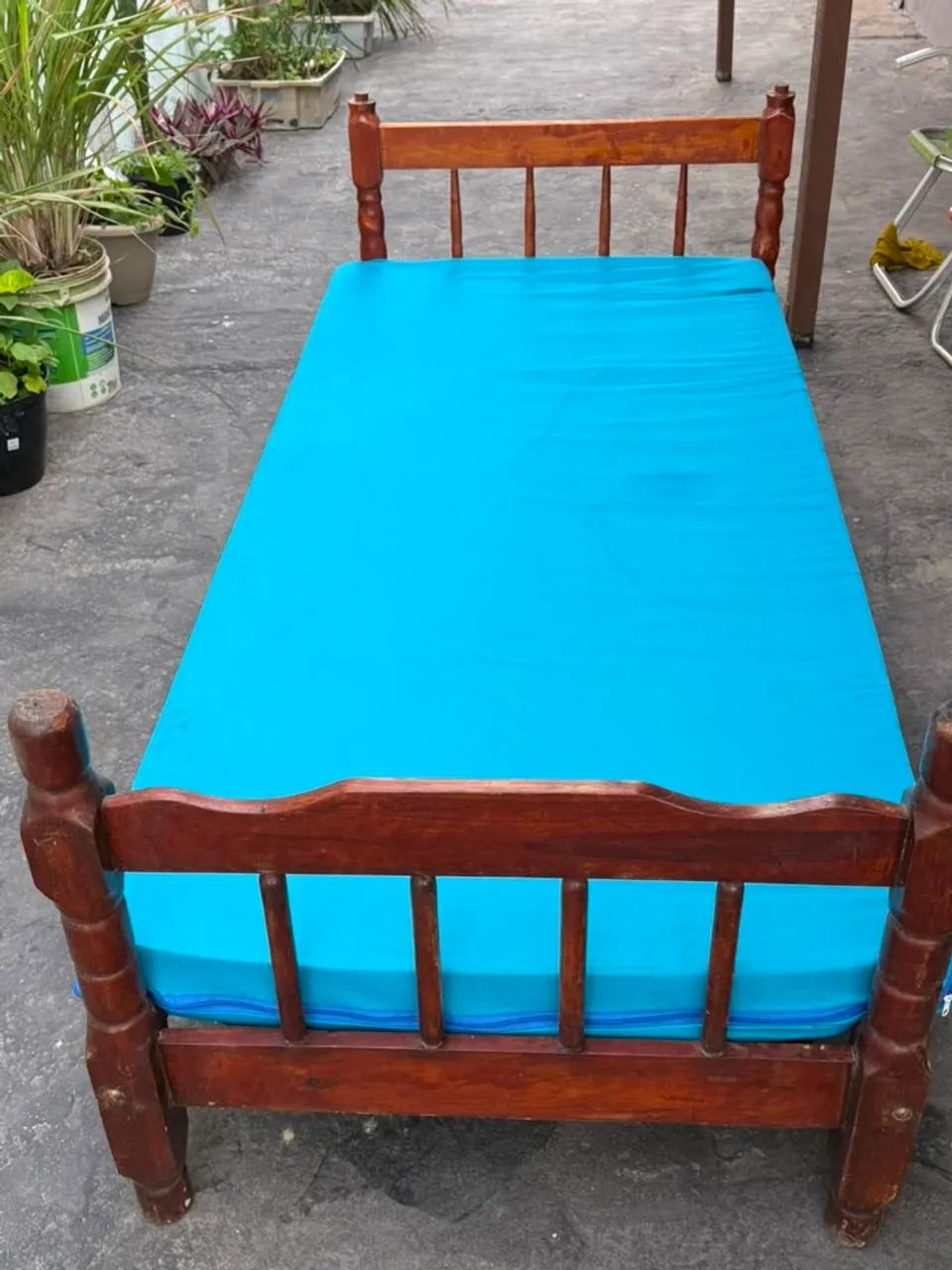 Cama com colchão 