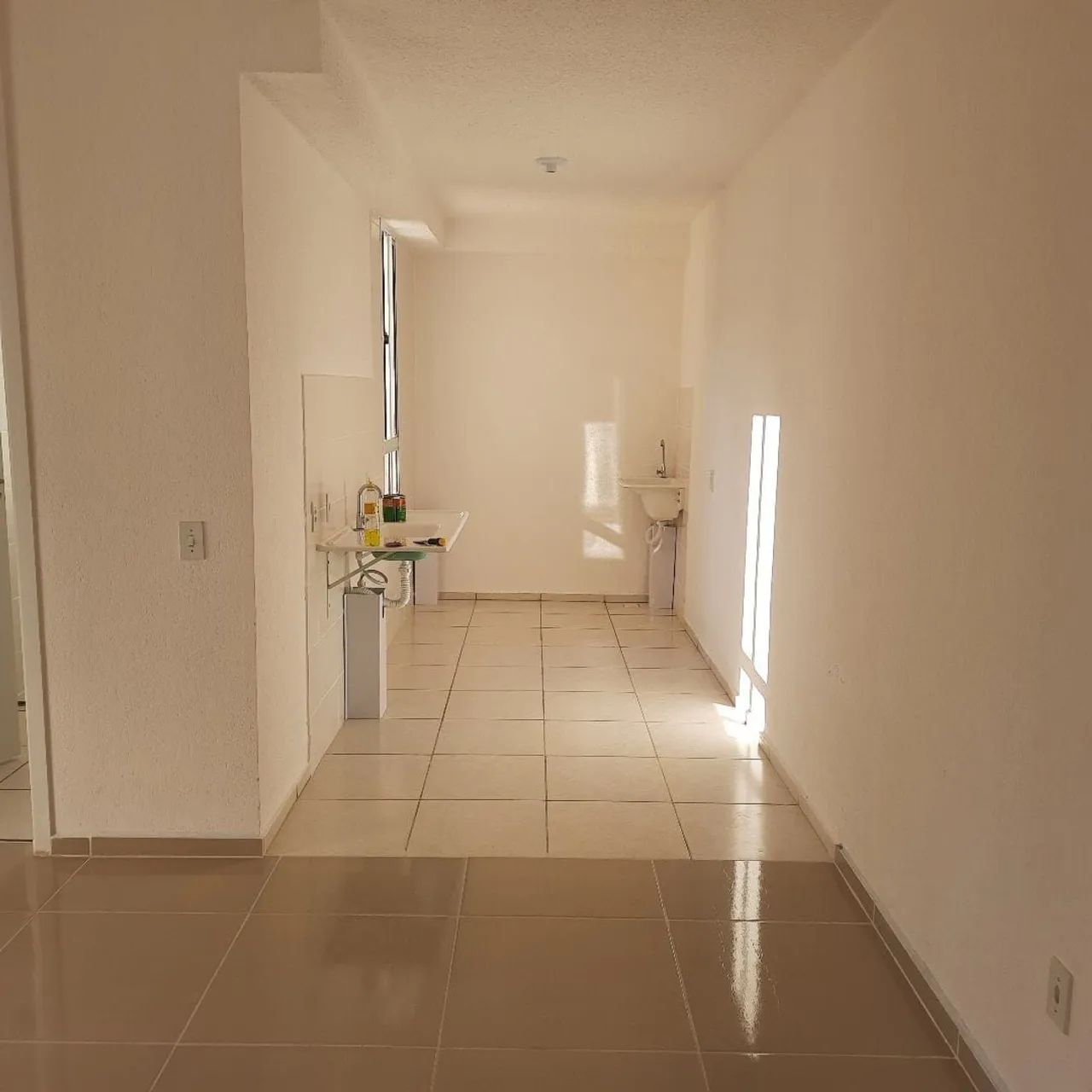 ALUGA-SE 01 APARTAMENTO NO SEGUNDO ANDAR - Foto 3