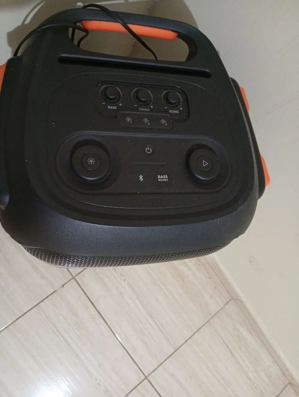 JBL 710  - Foto 2