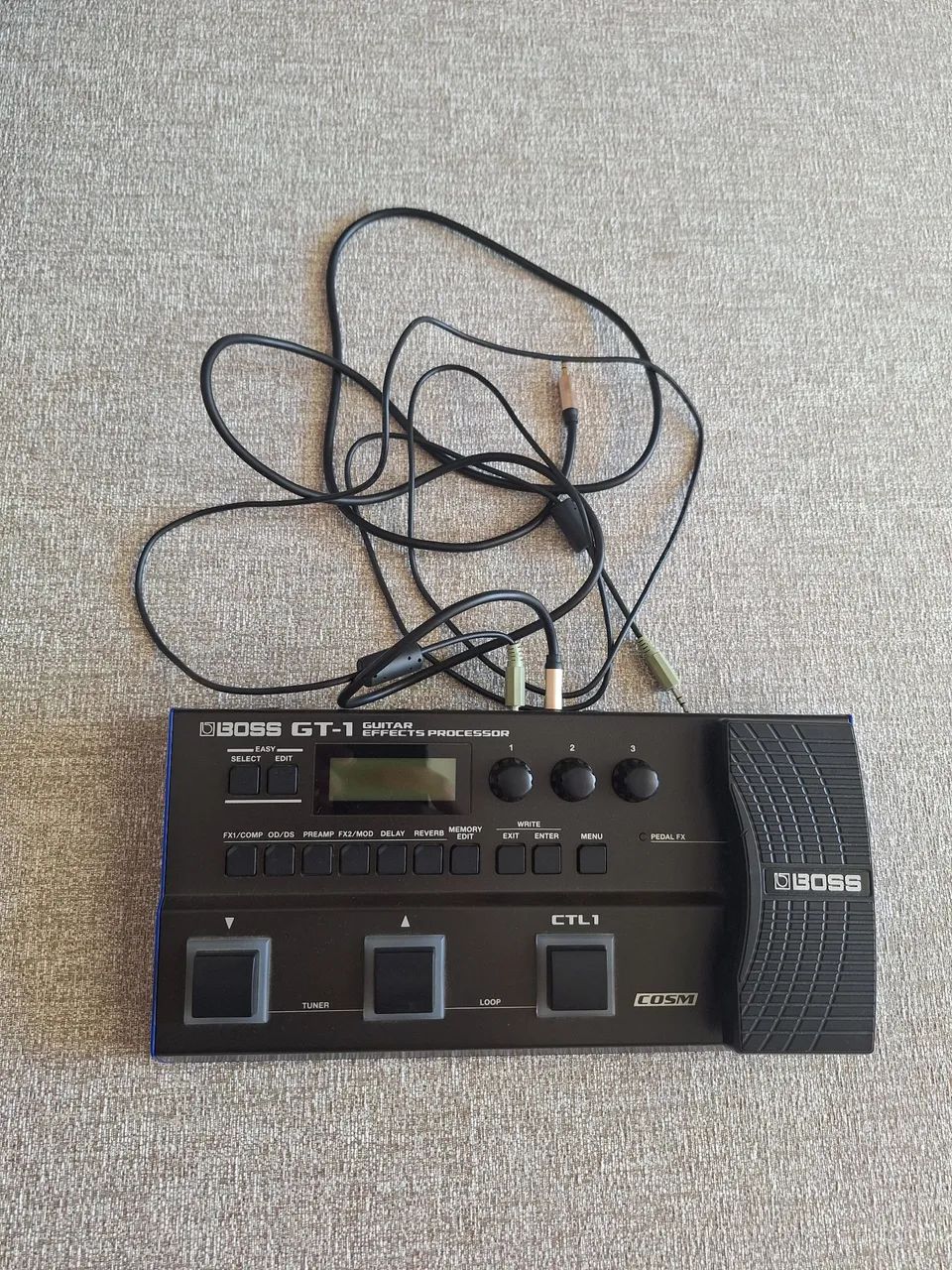 Pedaleira Boss GT-1