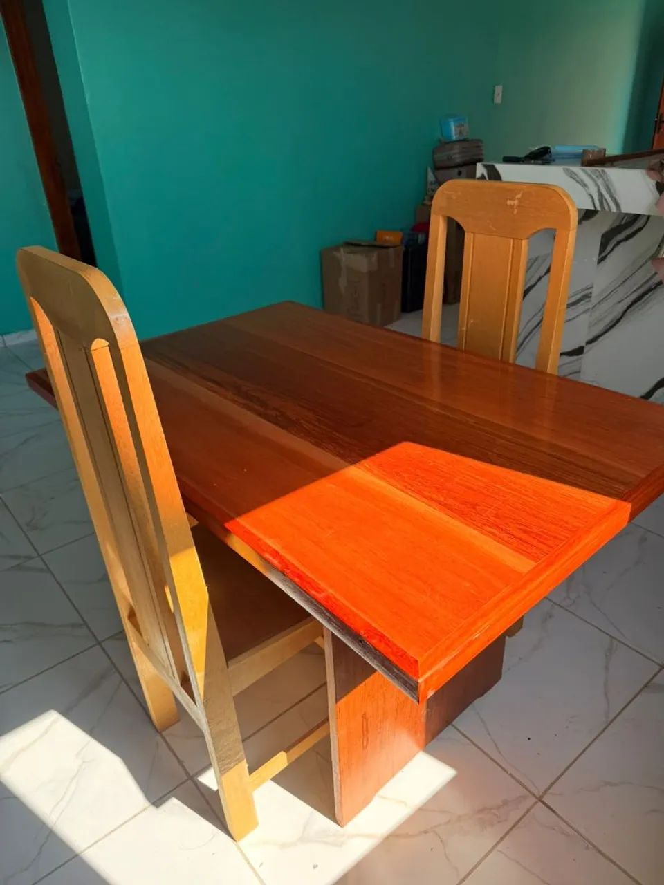 Mesa 4 cadeiras madeira - Foto 2