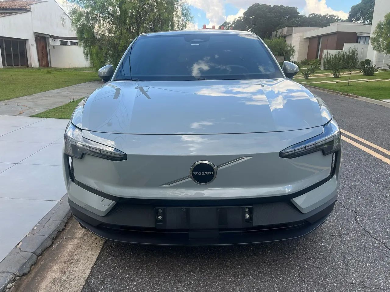 Volvo EX30 E40 Core (elétrico) 2024 - Foto 2