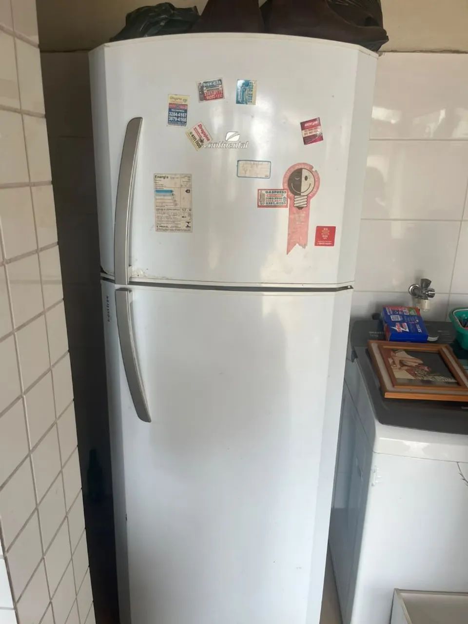Venda geladeira e móveis  - Foto 3