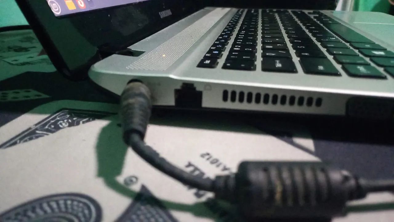 Notebook Samsung Essential 21 - Foto 4