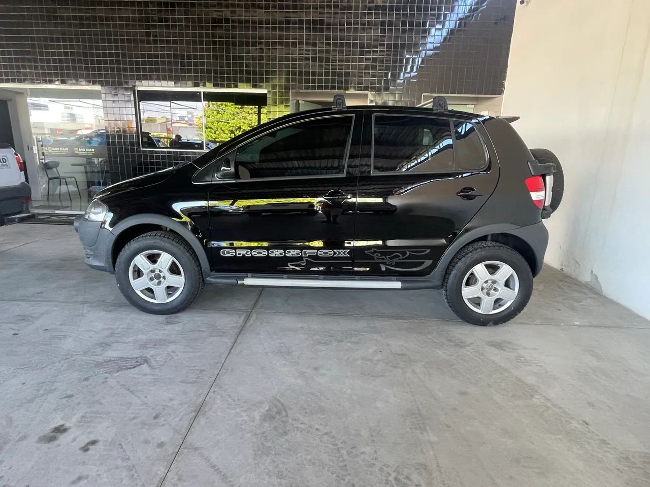 Volkswagen Crossfox CROSSFOX 1.6 Mi Total Flex 8V 5p 2009