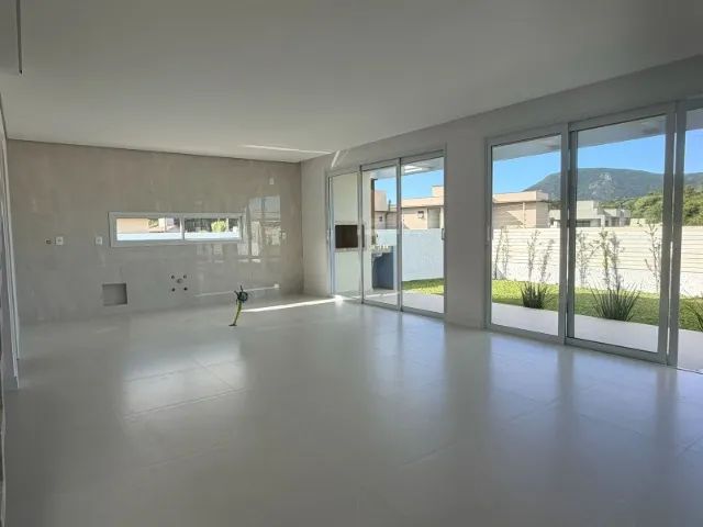 Vendo Linda Casa em Condominio Fechado. - Foto 4