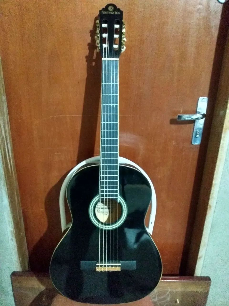 Violão preto da marca Hamonics (já vem com a capa) - Foto 2