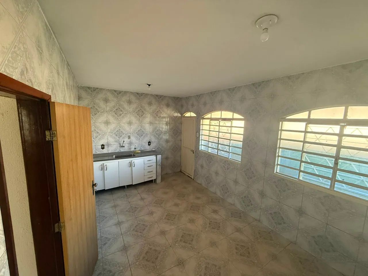 VENDE-SE CASA NOVA COLINA  - Foto 4
