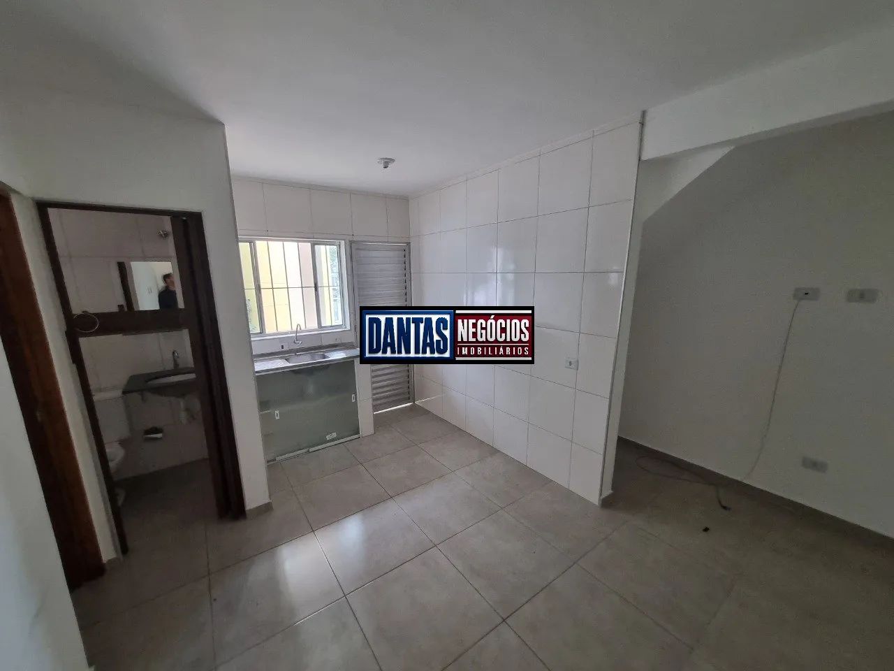 Kitnet quarto, sala, wc e cozinha S/ Vaga - Foto 5