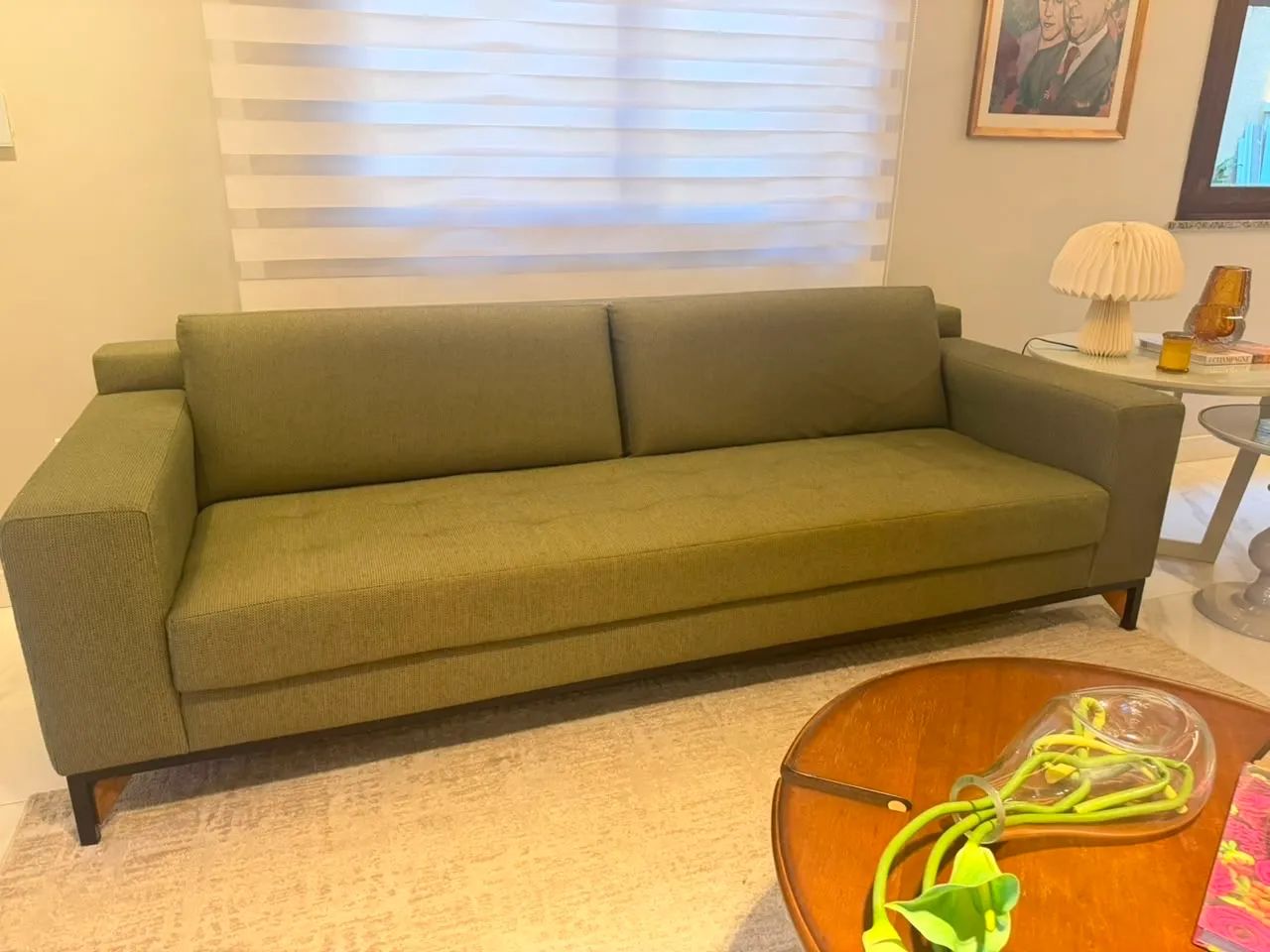 Sofá 3 lugares, design moderno  - Foto 2