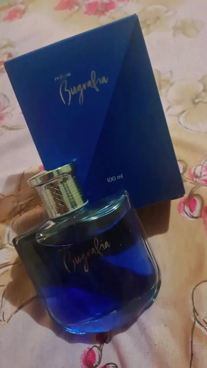 Perfume biografia natura