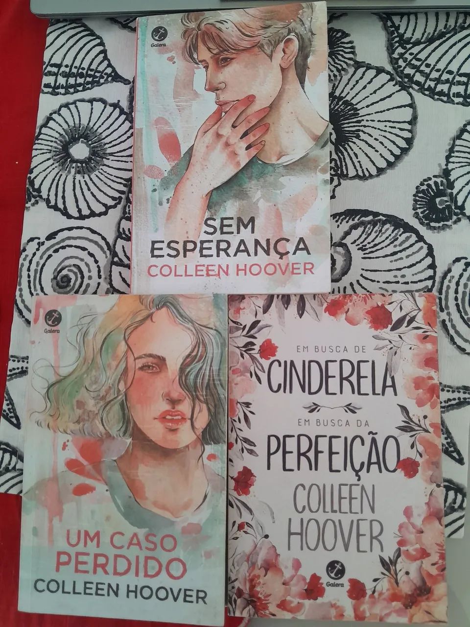 Livros Colleen Hoover 