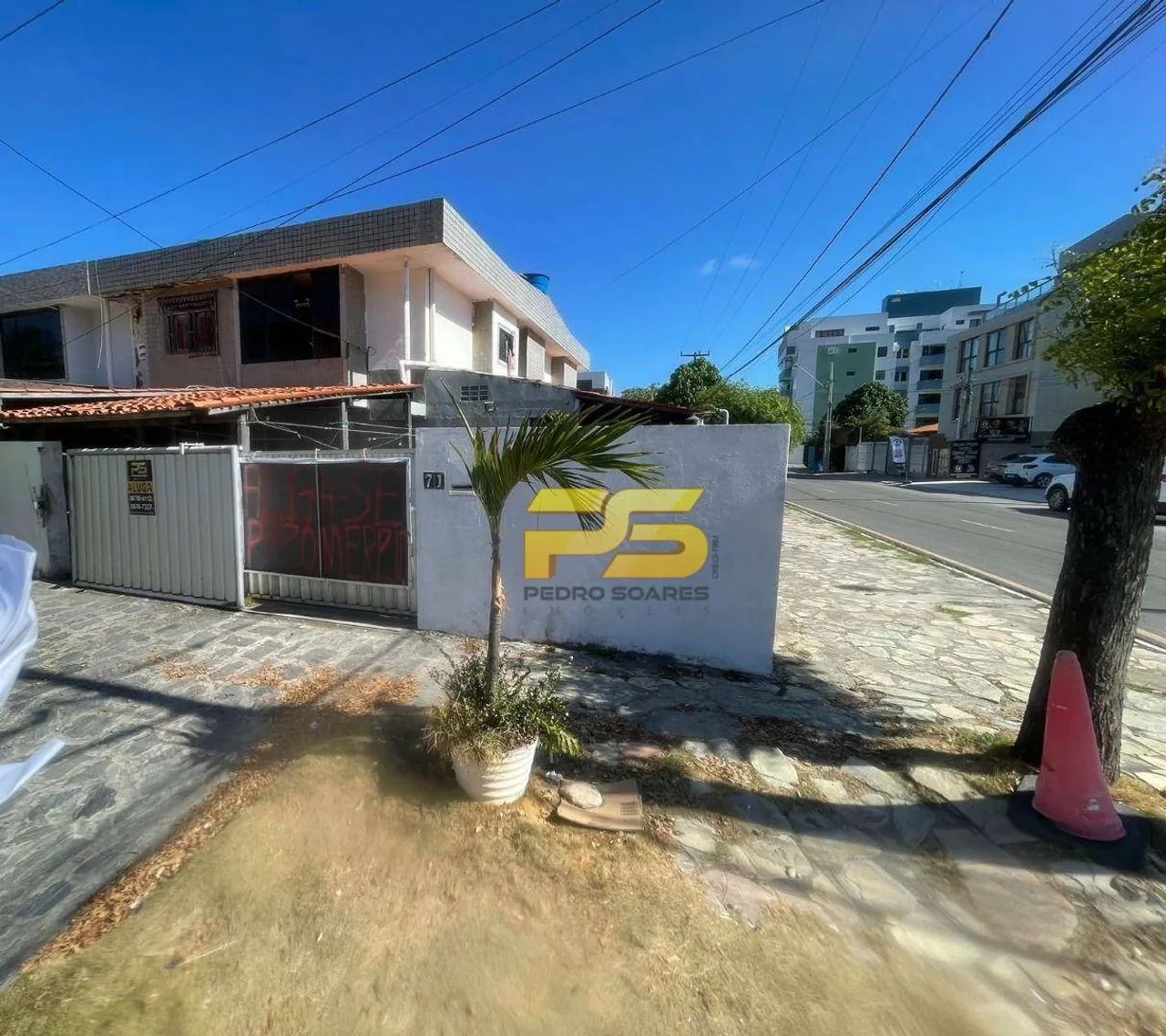 Aluga-se casa pra comércio | Bessa