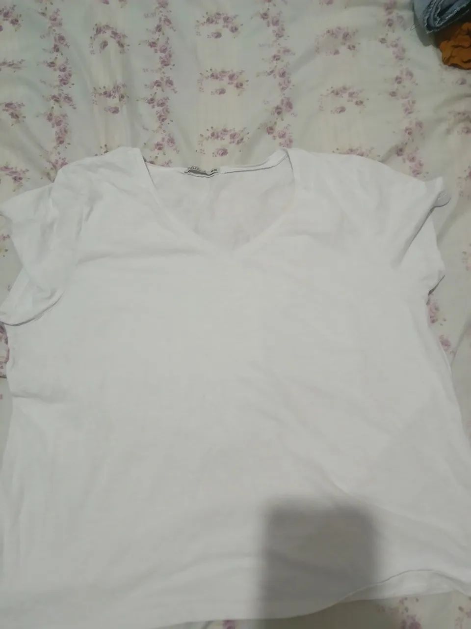 Calça branca 40 blusa branca 