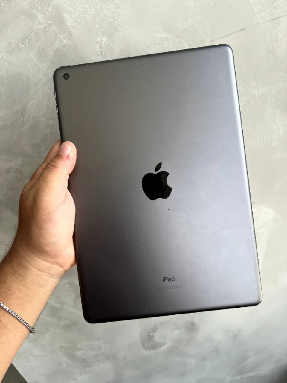 iPad (第8世代) 黒 + Apple Pencil 128gb IPAD 8ª Geração WI-FI 128 giga com Caneta IPPLE Pencil Modelo