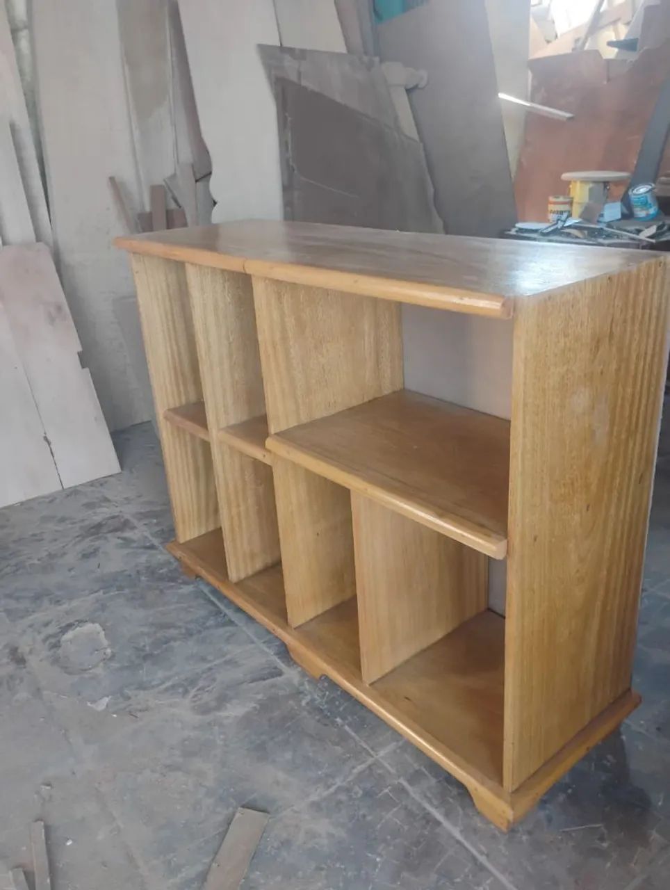 Vendo um rack de madeira cerejeira novo - Foto 5