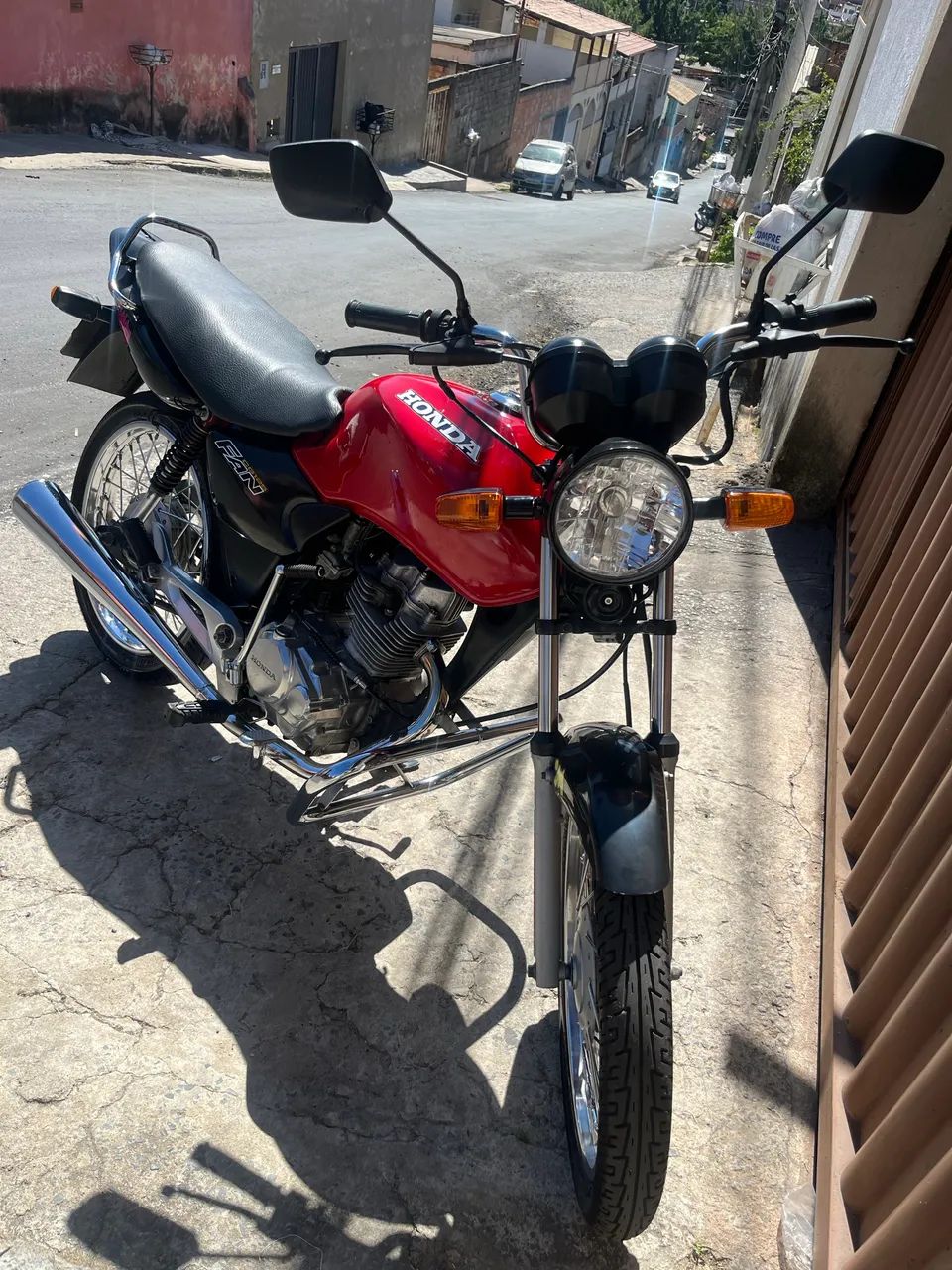 Fan 125, 2006 - Foto 2
