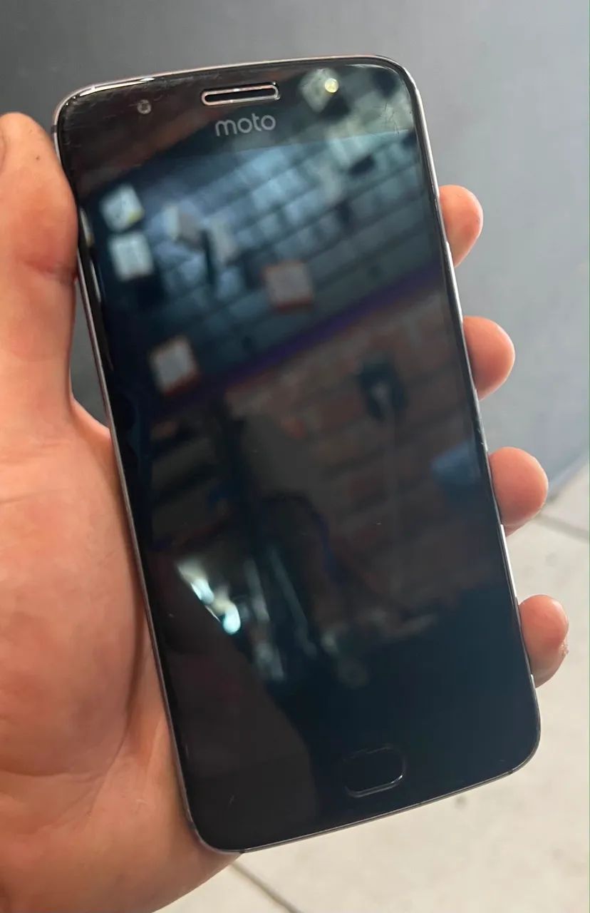 Motorola Moto G5s 32GB Cinza