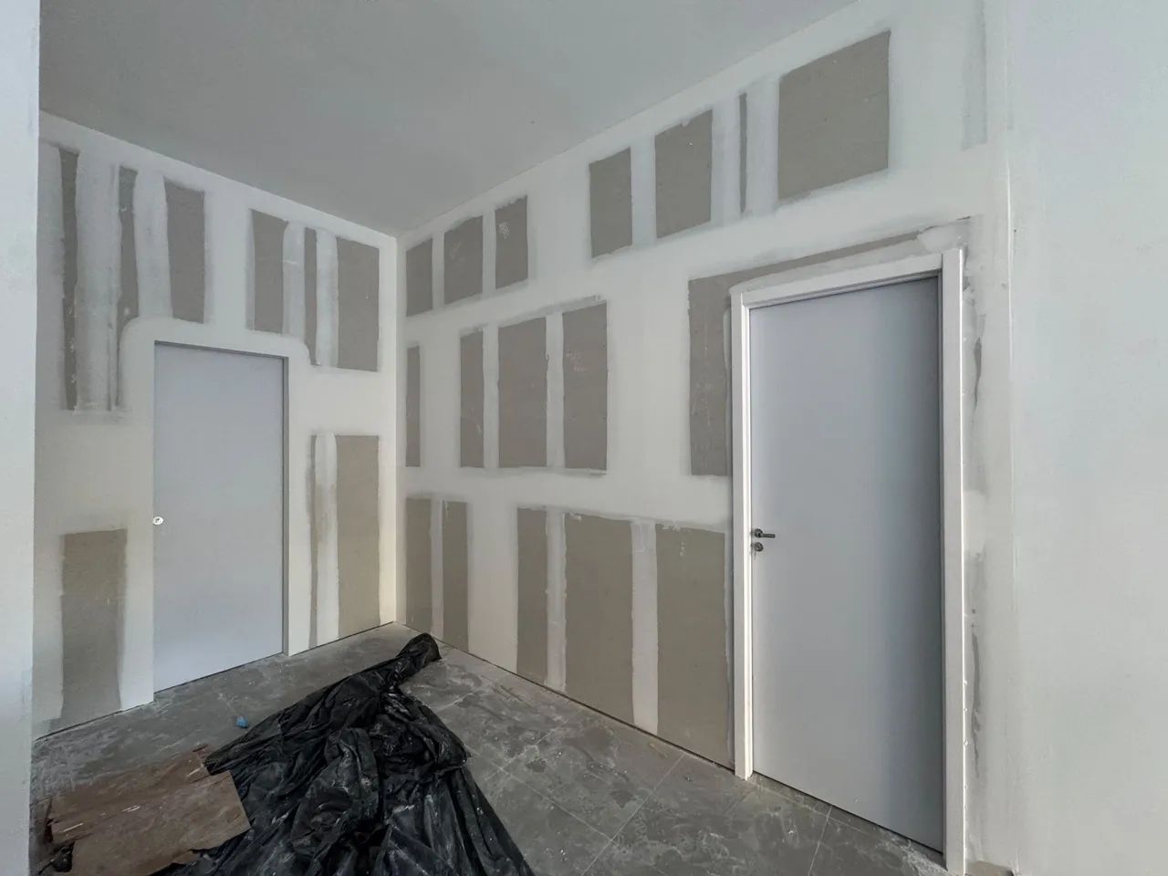 Parede com porta