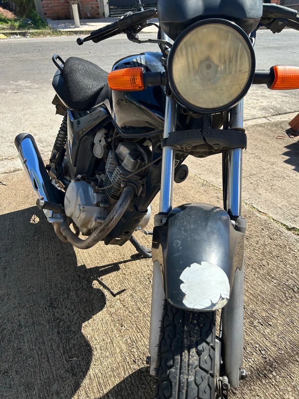 Fan 150 Preta - 2010