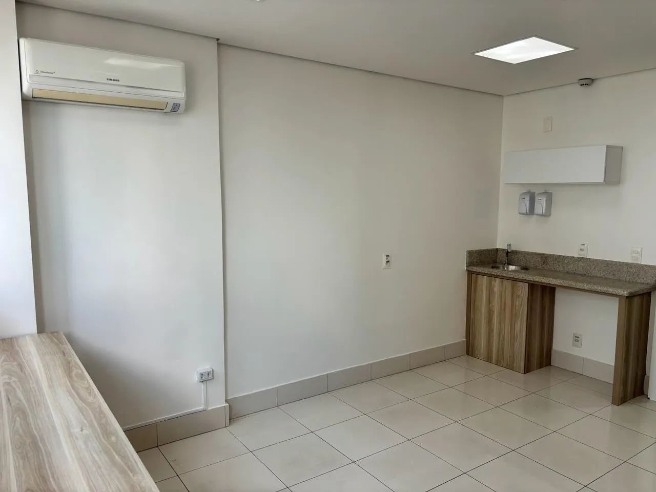 Sala Comercial 27m² com Vaga no E-Office - Vila da Serra - Foto 3