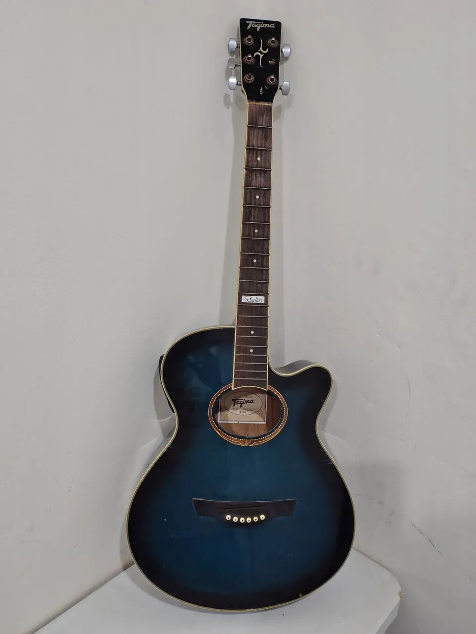 Vendo violão Tagima usado  - Foto 2