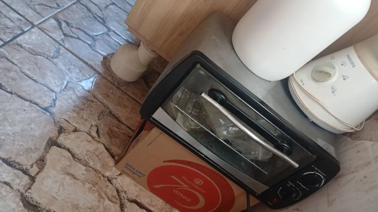 BLACK+DECKER Forno Elétrico, 9 Litros, Temperatura Até 250°C, Potência 800W, FT9N, 110V<br> - Foto 3