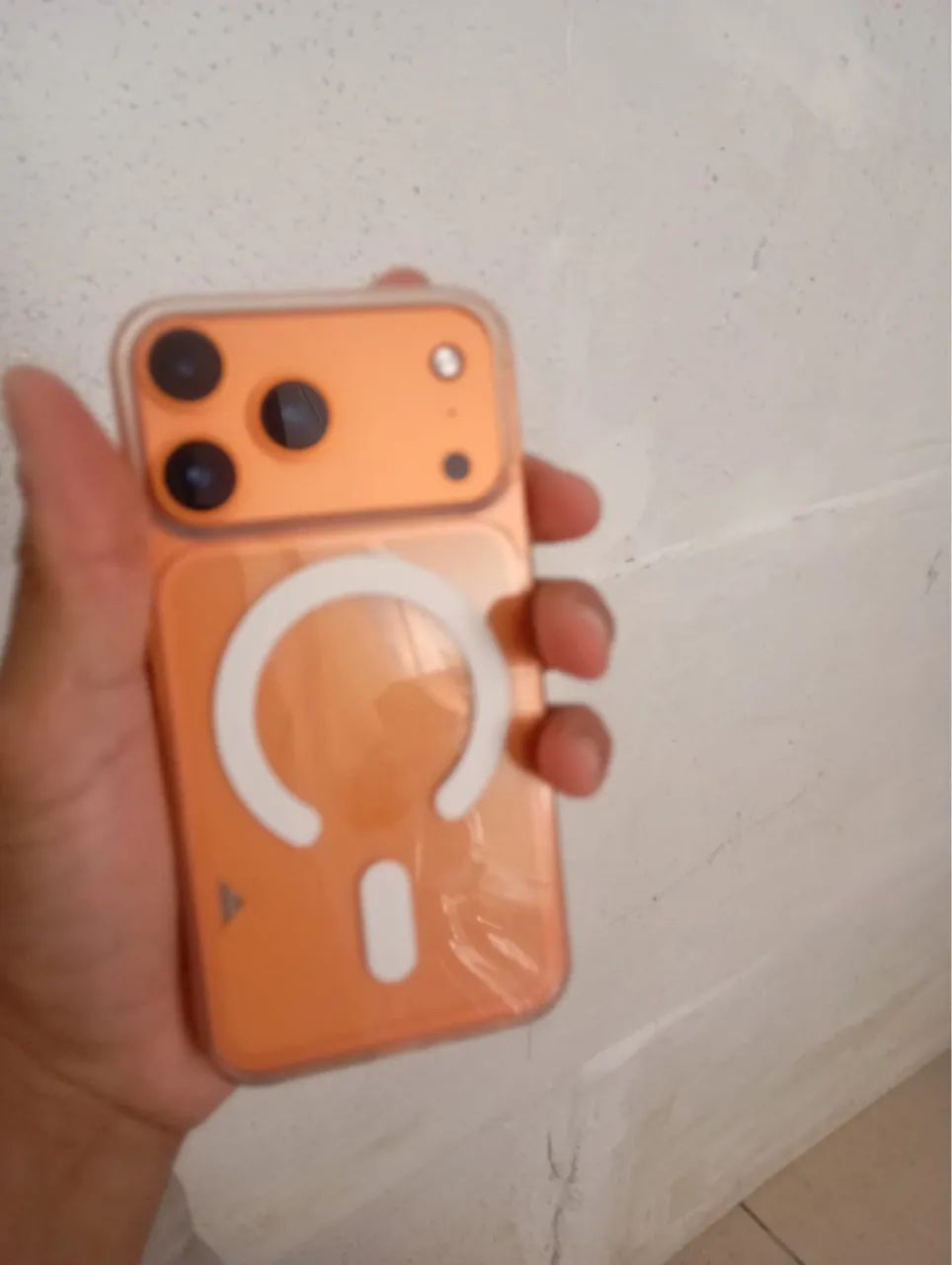 iPhone 11 no 17 - Foto 3