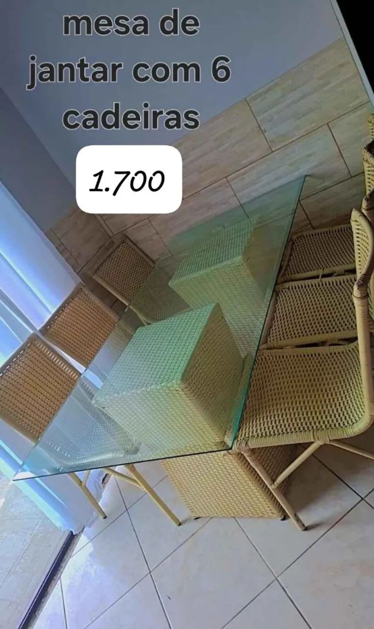 Mesa de jantar com 6 cadeiras 