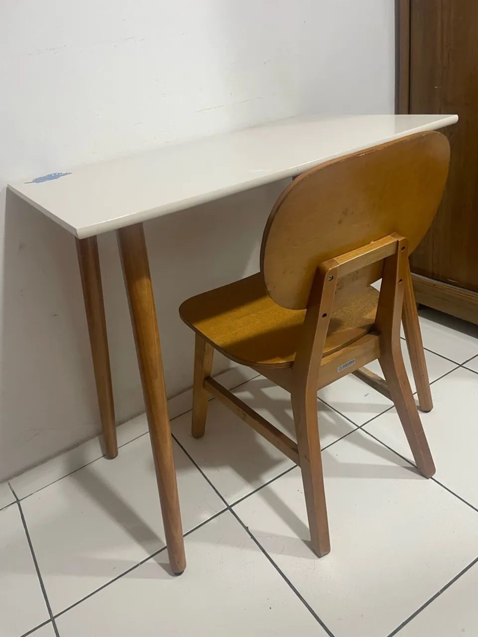 Mesa com cadeira  - Foto 2