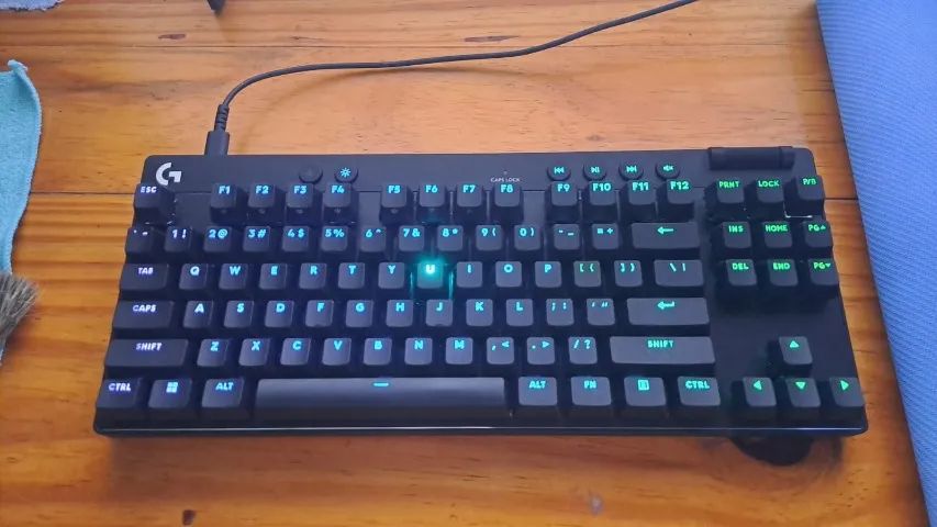 Teclado Logitech GPROX TKL RAPID ! * PRECINHO !