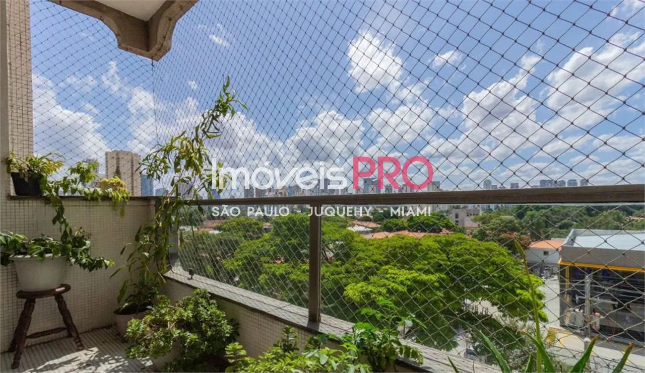 Amplo apartamento no Brooklin- 4 dormitórios !!