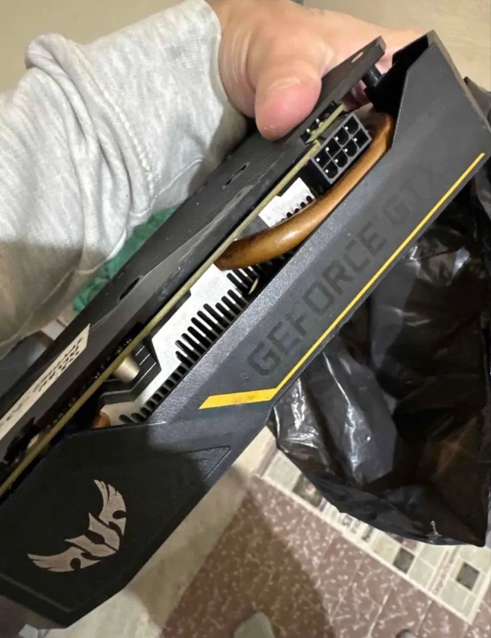 PLACA GEFORCE GTX 1660 ASUS TUF GAMING - 1 TERA DE HD - Foto 2