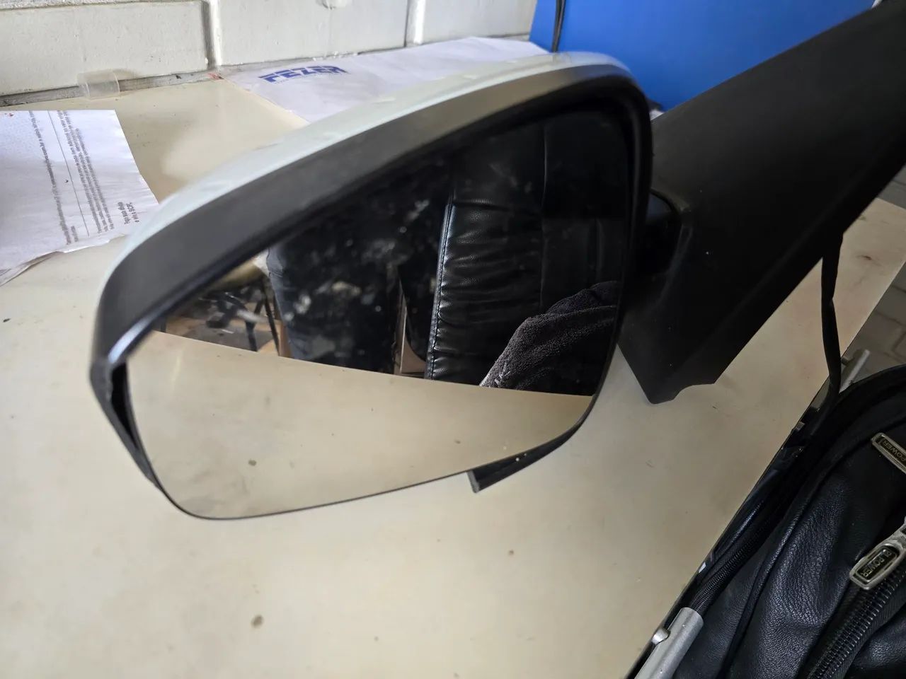 Retrovisor sandero com pisca e eletrico - Foto 2