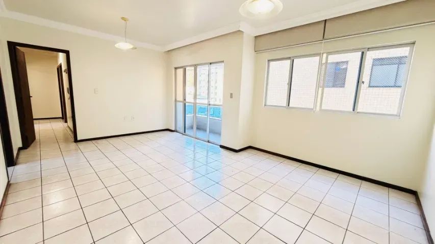 Aluga-se apartamento na Vila Moema com 3 quartos - Foto 2