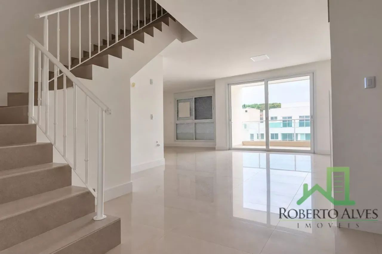 ALUGUEL | Cobertura duplex com 2 suítes e escritório | Jurerê