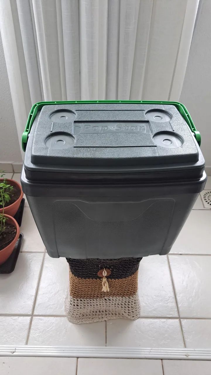 Caixa térmica 34Litros e Cadeira de praia Tramontina. - Foto 6