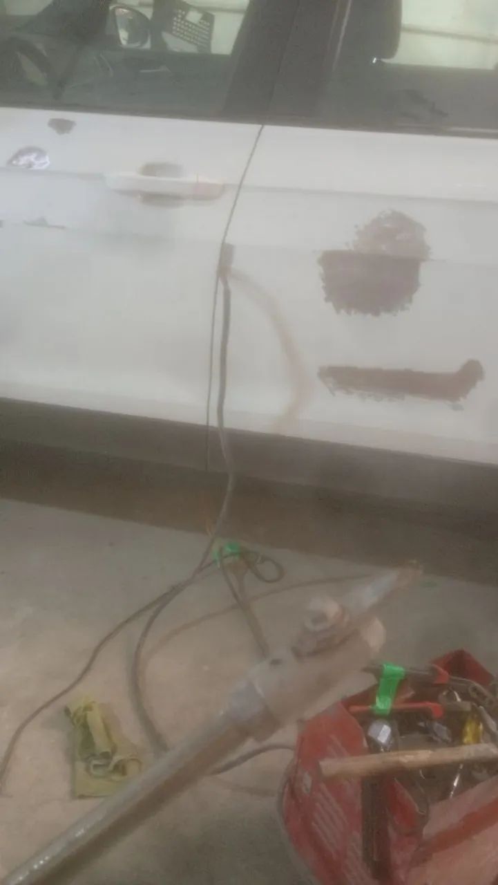 Vaga para pintor e polidor 