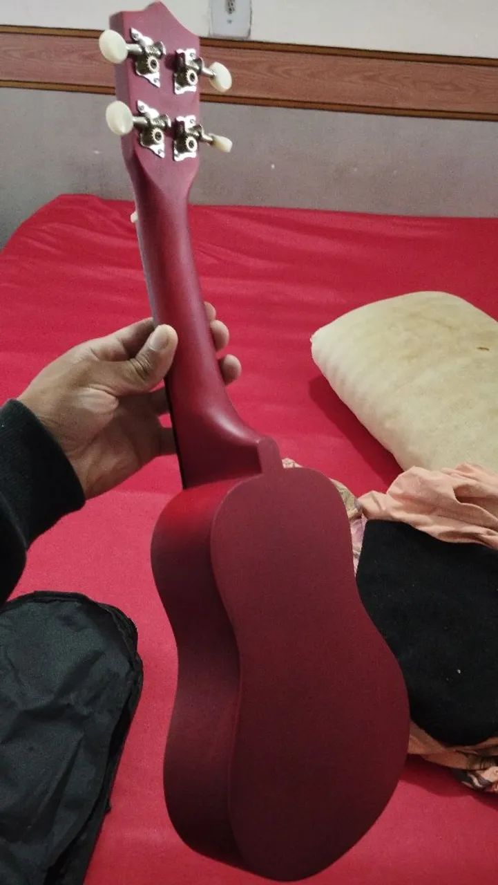 Vilão/ Ukulele novo - Foto 2