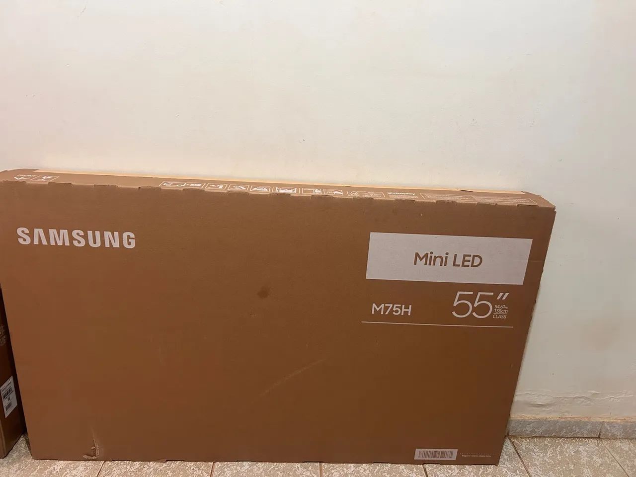 Smart TV 55 Mini LED Samsung nova - Retirada Sobradinho 