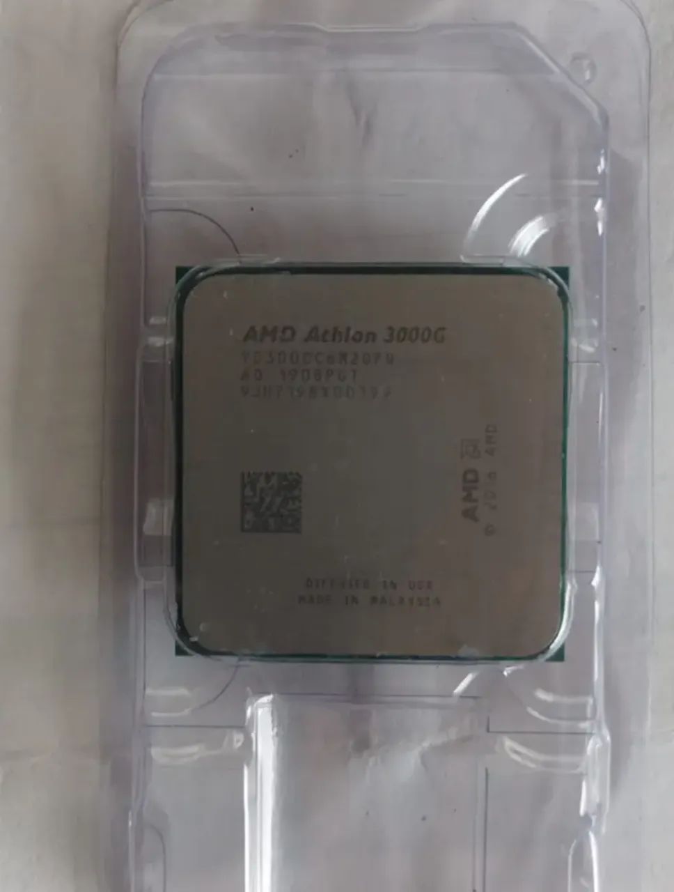 Athlon 3000G AM4  (1geração com GPU) 3.5ghz +cooler