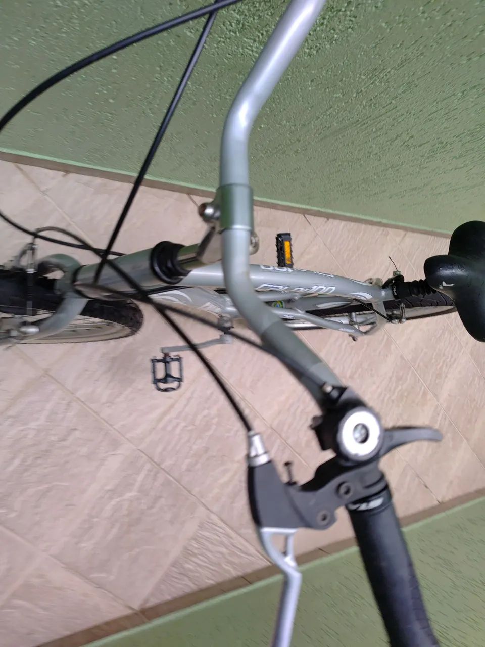 Bicicleta Caloi 100 de Alumínio - Foto 3