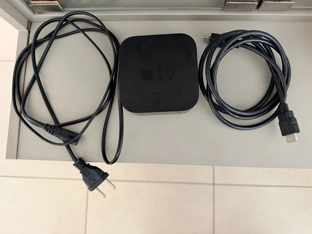 Apple Tv 4K 1 Geração 32GB SEM Controle - Dispositivos de