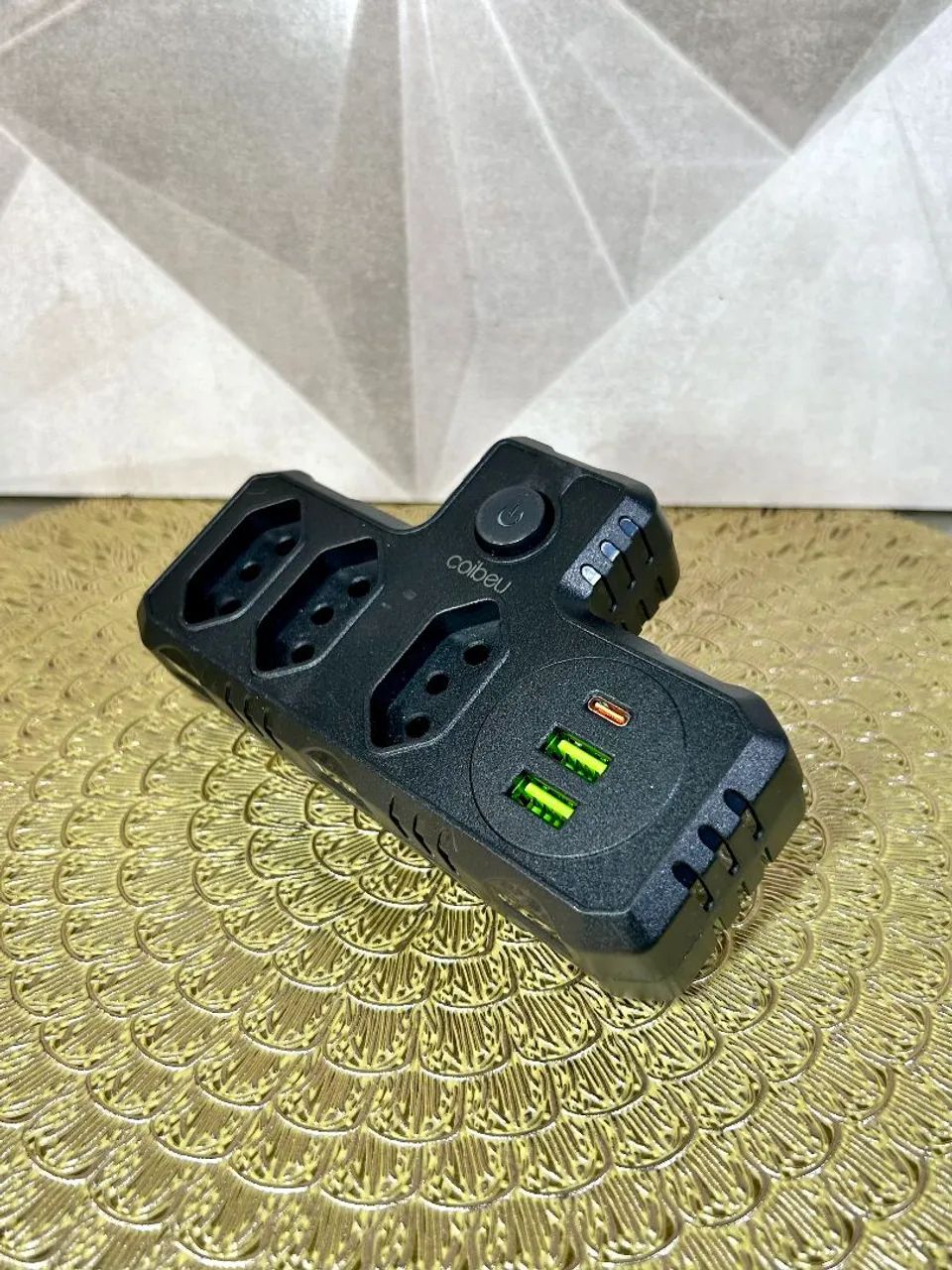 Extensão Coibiu Bivolt 3 Tomadas com USB - Foto 3
