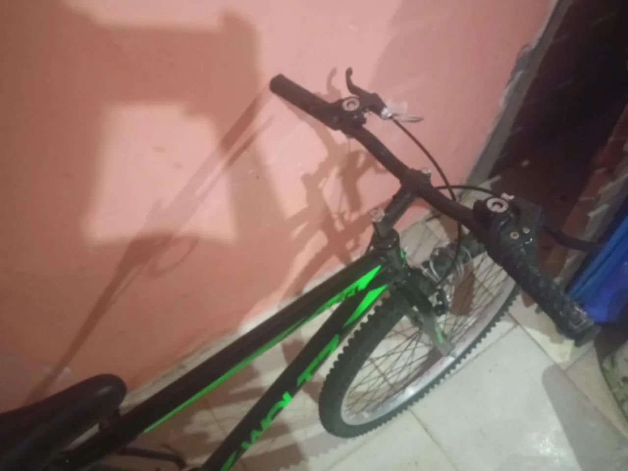 Bicicleta aro 26 - Foto 4