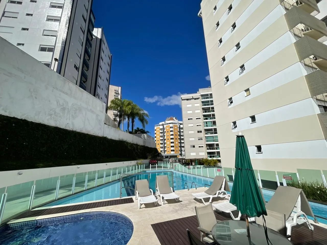 Apartamento de 3 dortmiórios à venda no Itacorubi - Foto 2