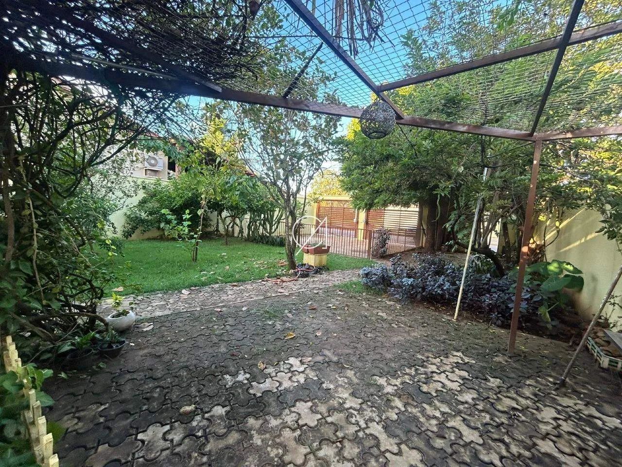VENDE-SE SOBRADO COM TRÊS QUARTOS NA 508 NORTE - Foto 5